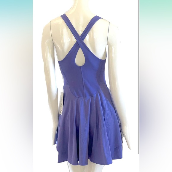 Lululemon Court Crush Dress - Picture 2 of 7